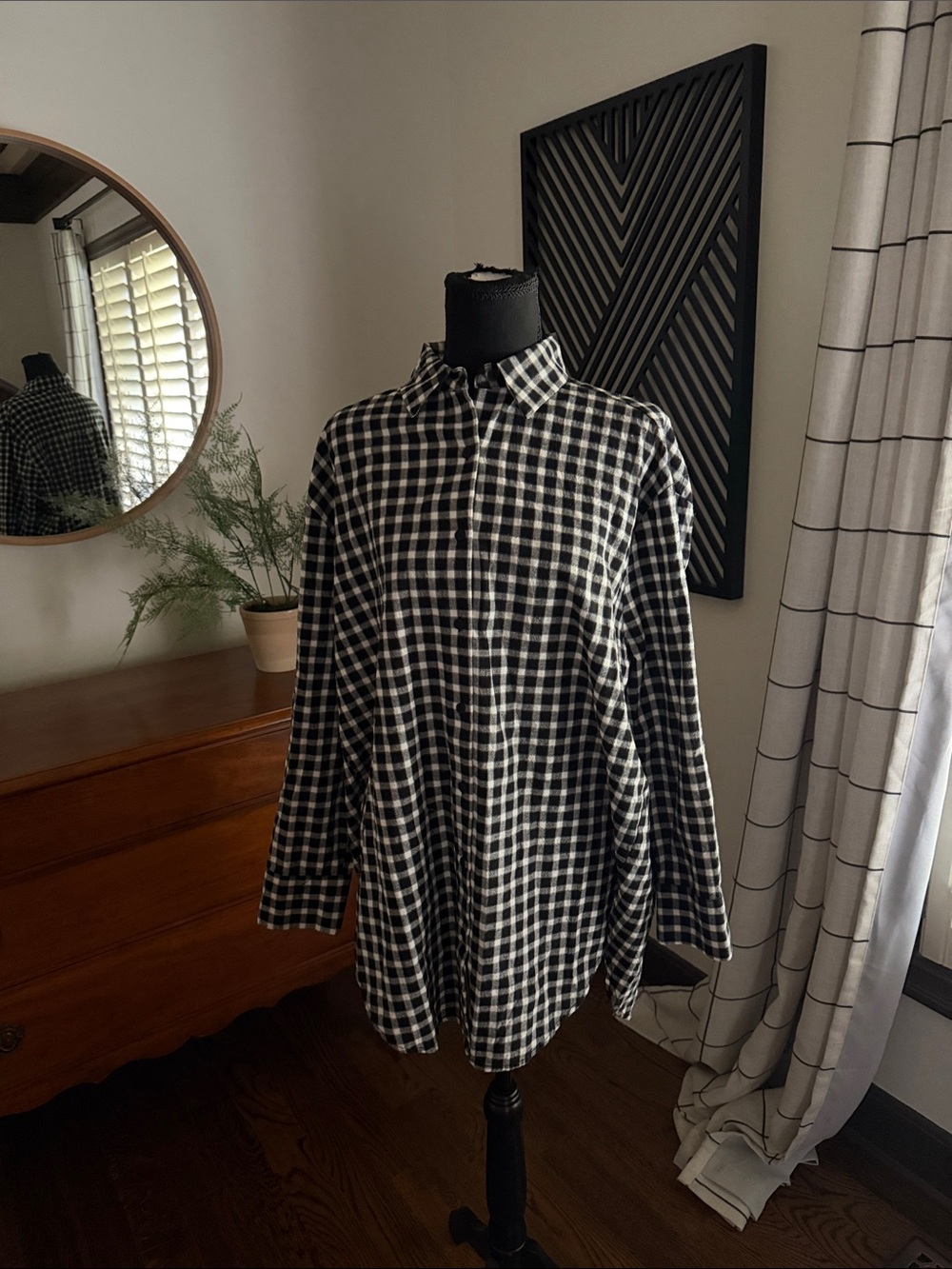 Miss Love black and white checked tunic 3/4 sleeves small